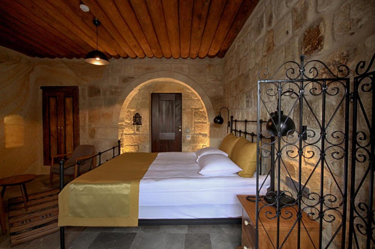 1811 Cave Hotel Nevşehir Buitenkant foto