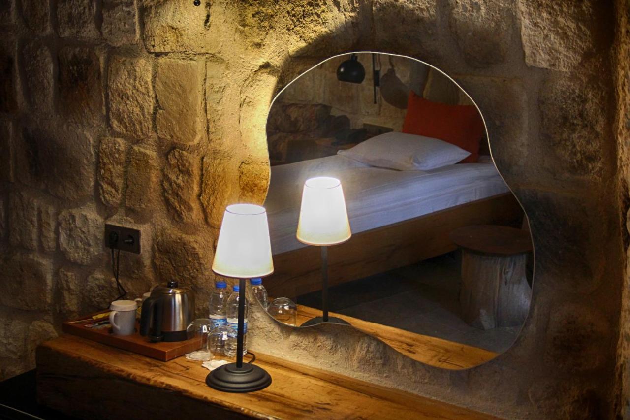 1811 Cave Hotel Nevşehir Buitenkant foto